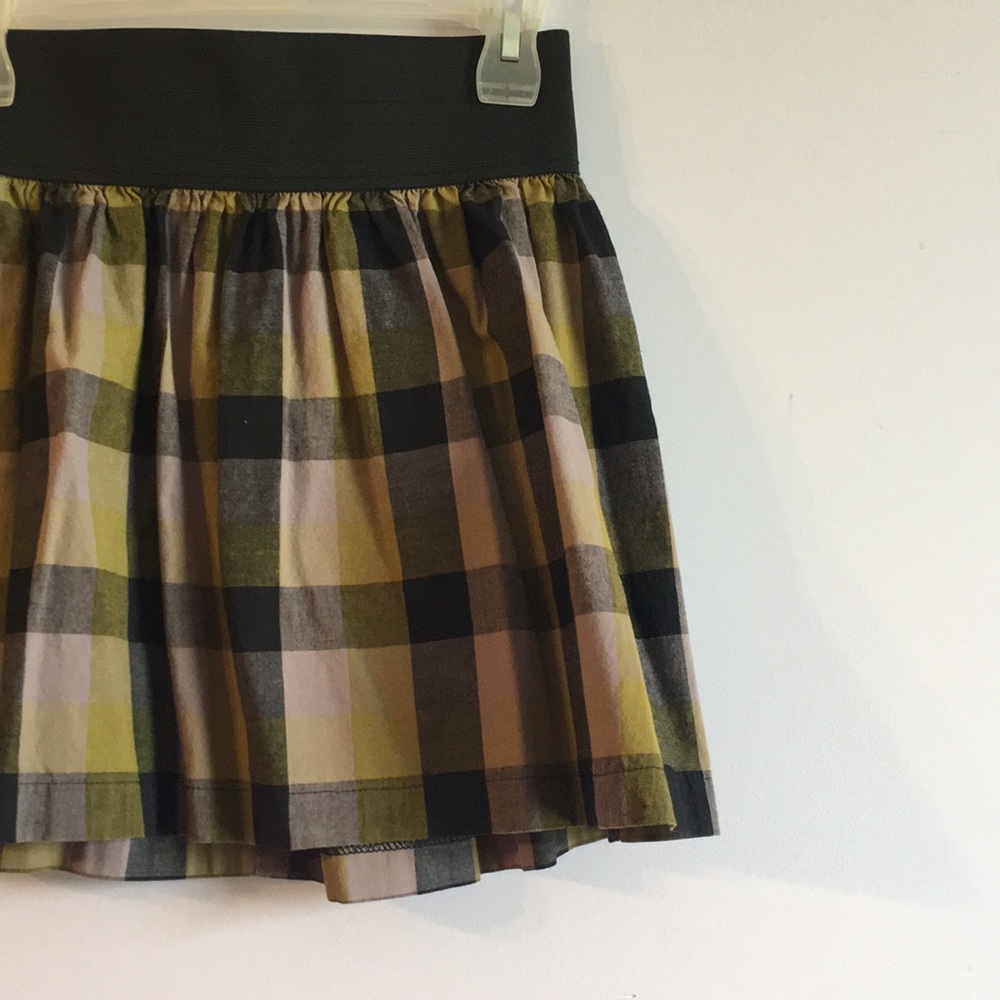 Xhilaration plaid skirt
